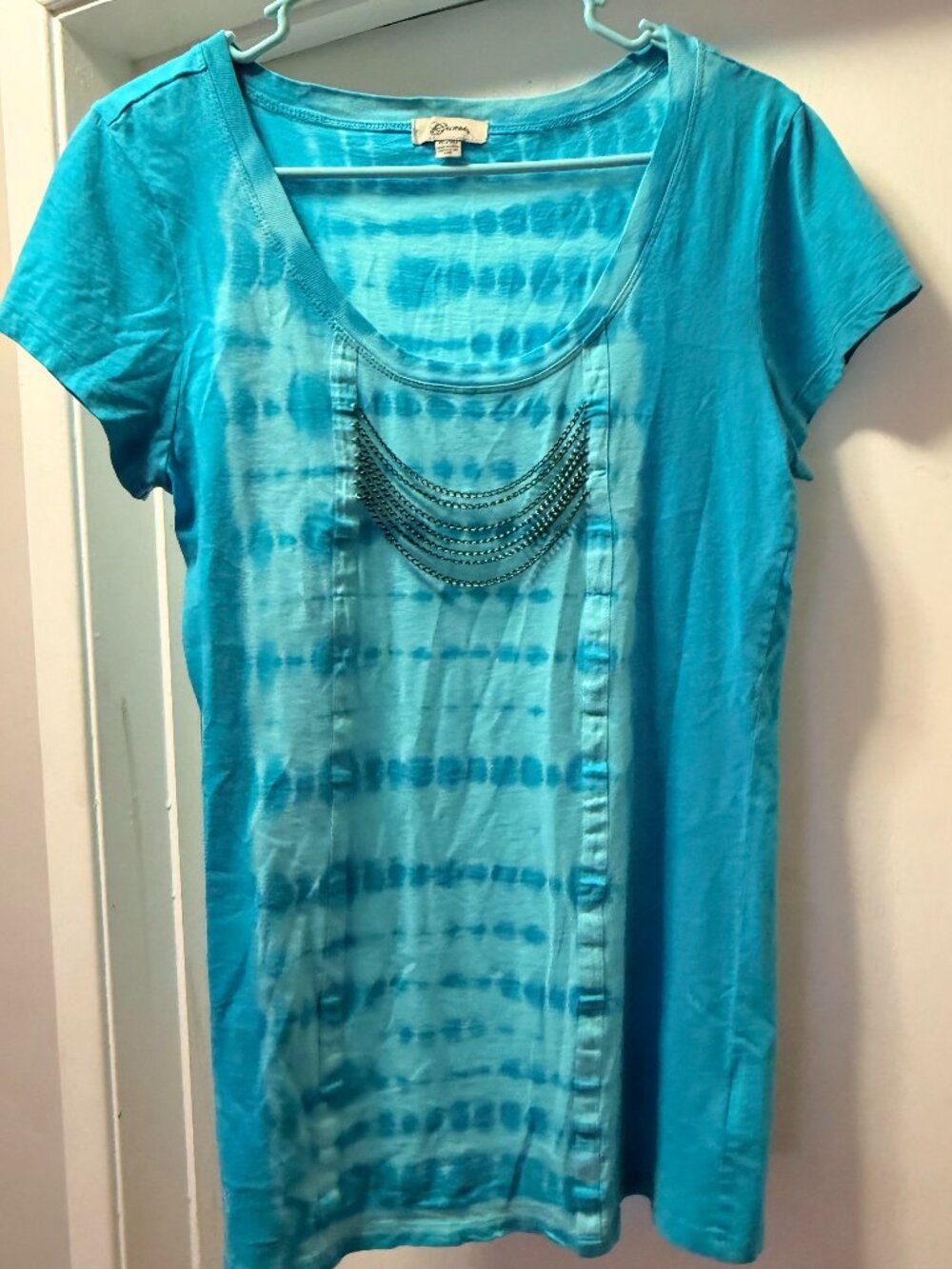 Vintage, Y2K, Guess blue vertical tie dye scoop neck shirt with built-in chains